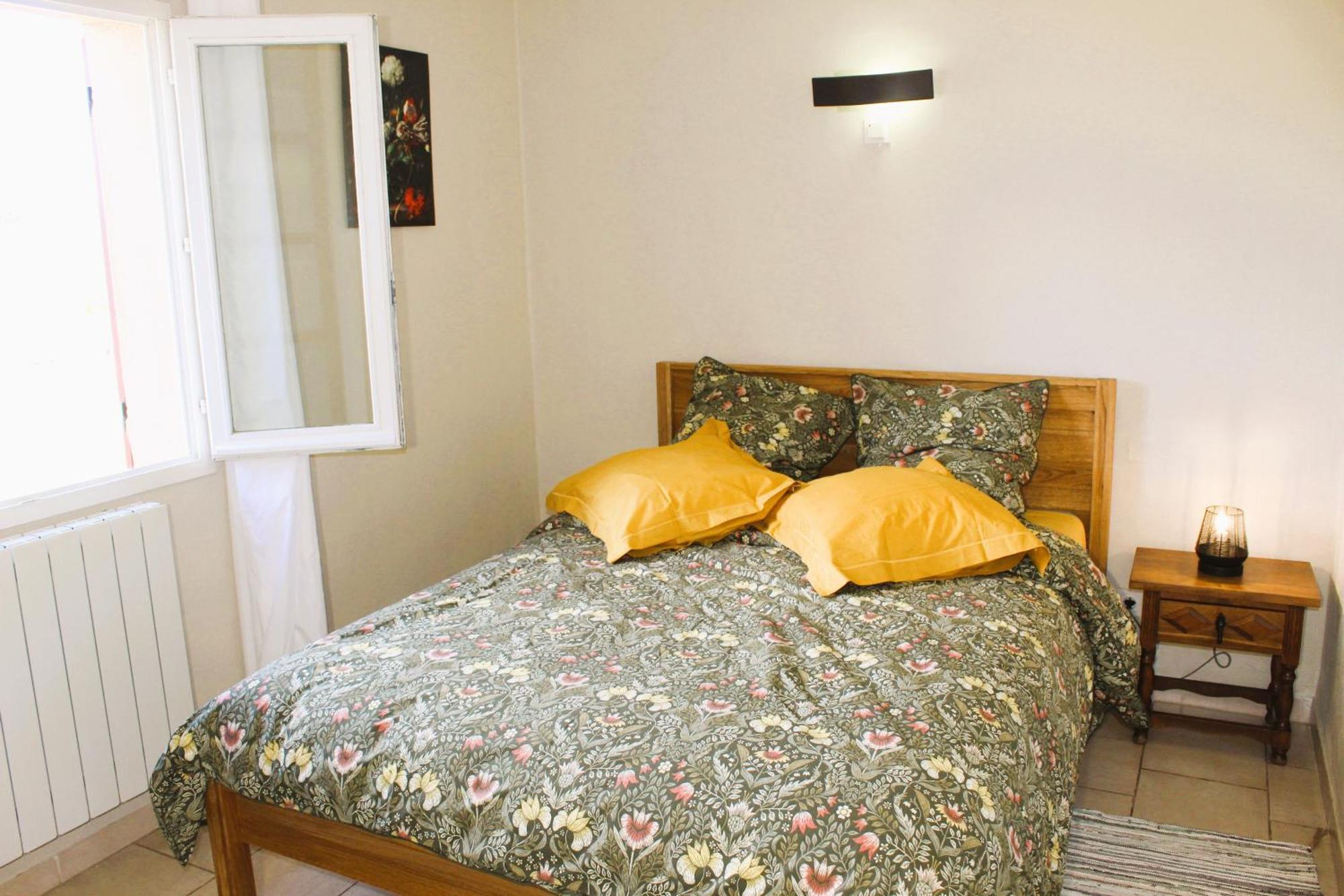 Mas La Gentille ,,, A La Campagne , Beautiful Outdoor , Swimming Pool , Pool House , Nice Green Garden , Bbq ,,, Only For You , Pour Passer Un Sejour Inoubliable Перн-ле-Фонтен Екстериор снимка